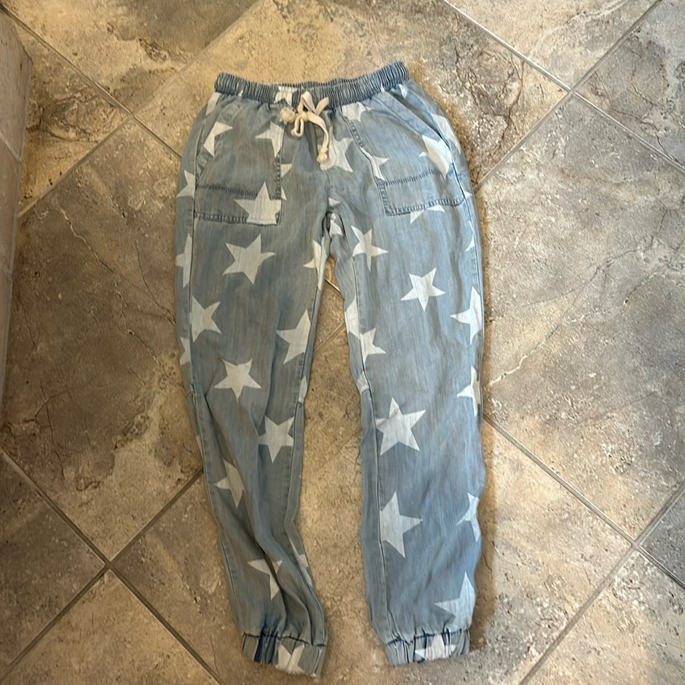 Like new vintage Havana blue and white star joggers